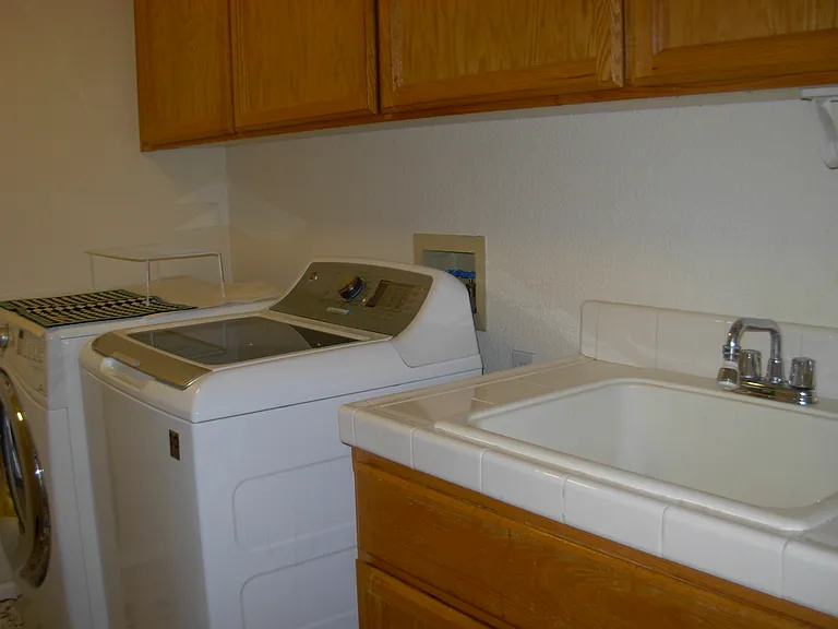 upgraded washer machine, with a agitator to prevent clothes from clumping