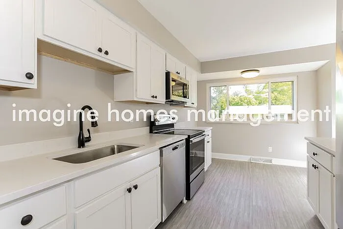10922 Willfleet Dr — Photo 5