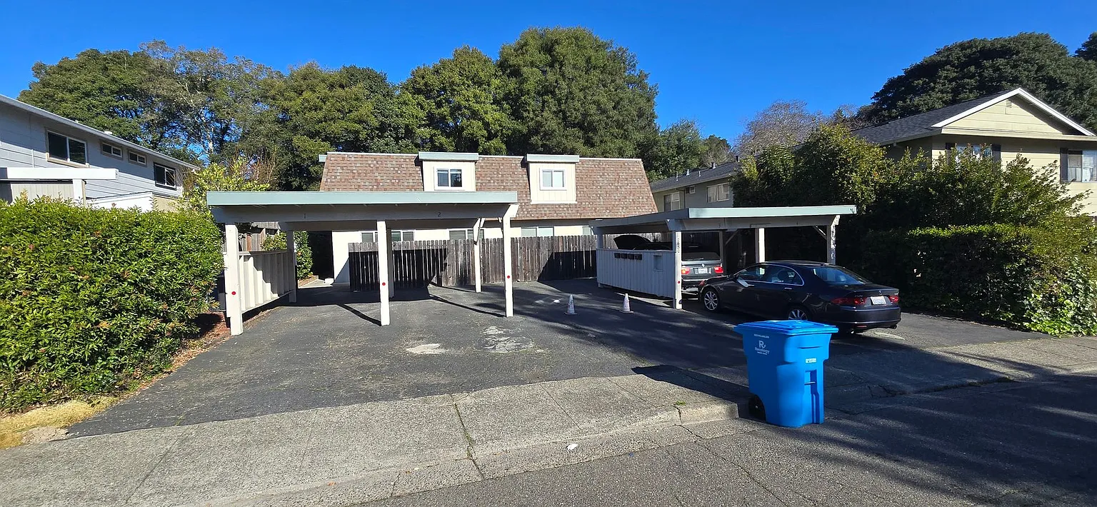 7630 Bately Ct photo 1