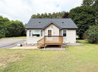 1812 Peterson Avenue, Eau Claire, WI 54703