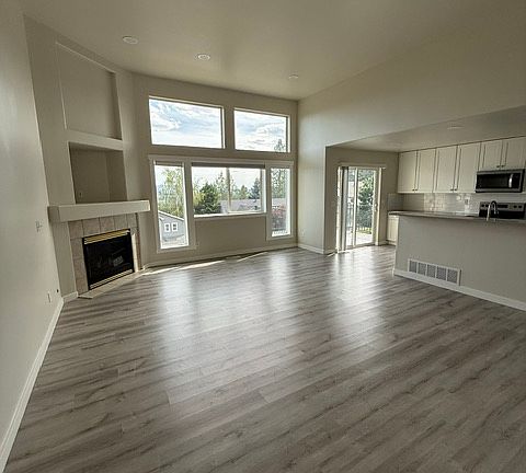 2nd image of 8616 E Sandlewood Ln