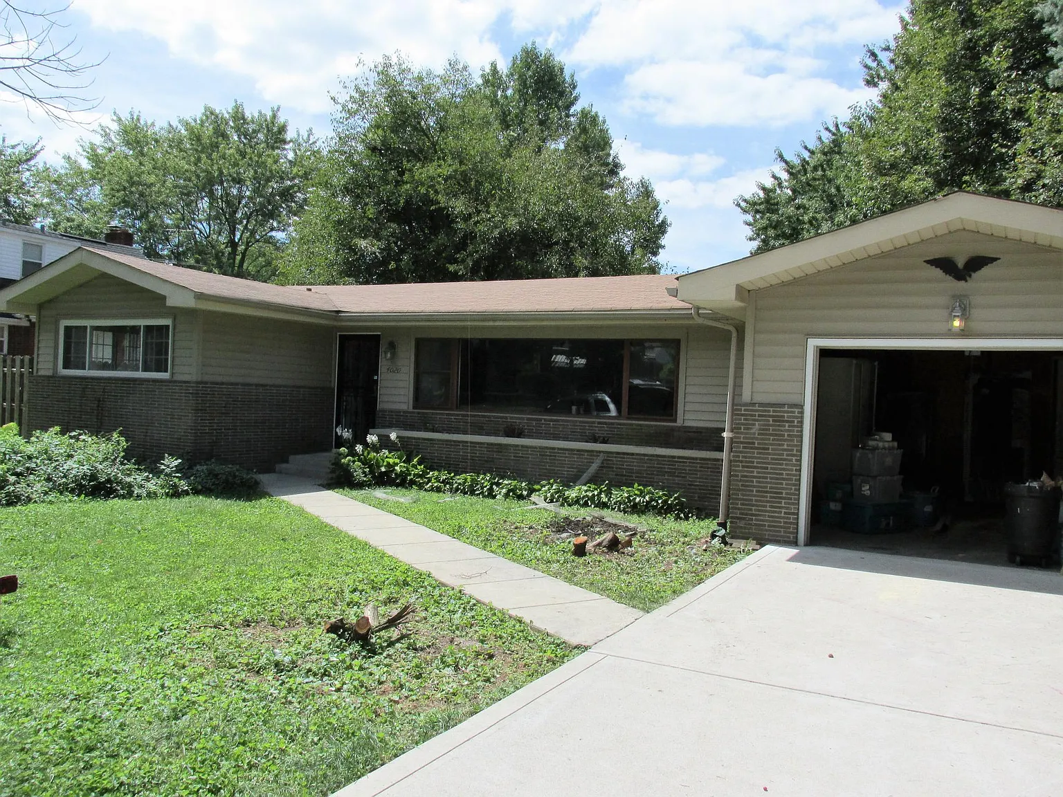 4020 N Euclid Ave photo 1