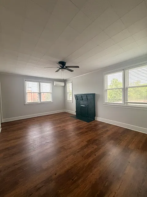1 bed, 750 sqft, $1,500 — Photo 2
