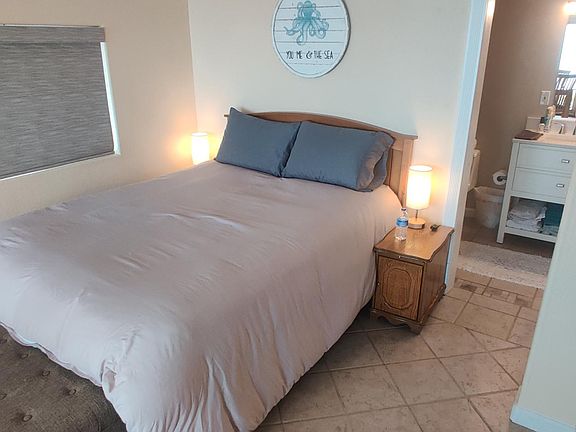 Queen bed