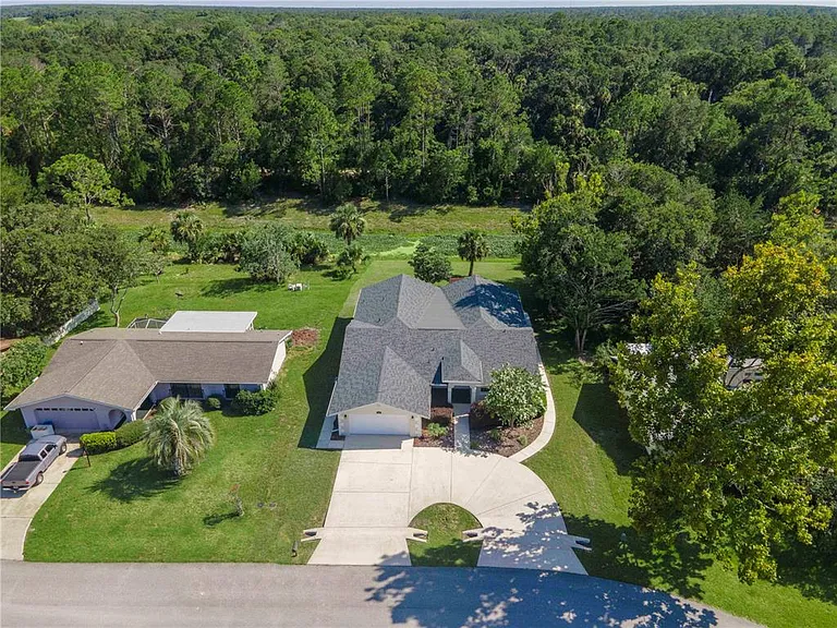 10 Blyth Pl — Photo 2