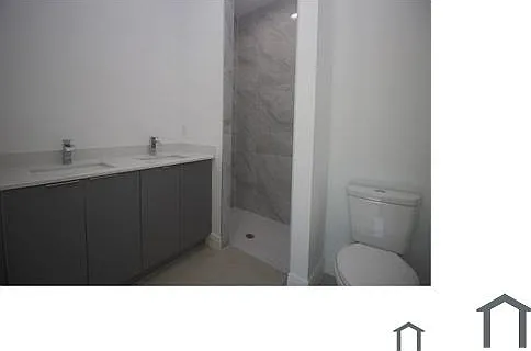 1138 Darling St E — Photo 15