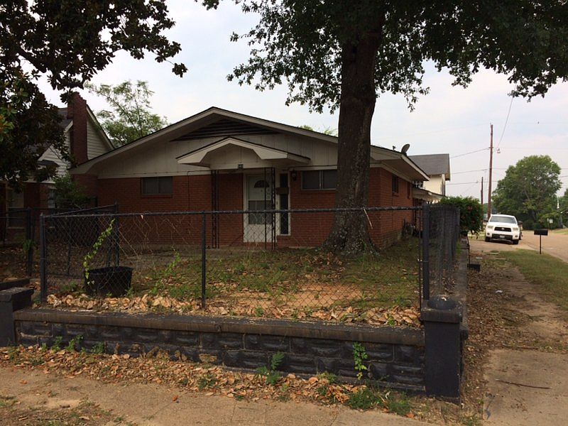 1st image of 949 County Ave