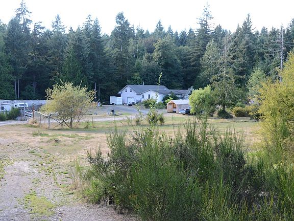 5th image of 14704 Crescent Valley Dr NW