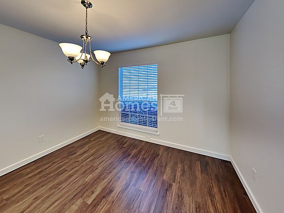 5th image of 9241 Lamplighter Trl