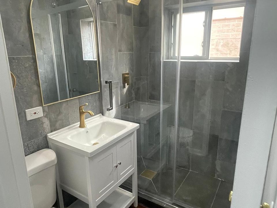 1st image of 1555 N Milwaukee Ave APT 43