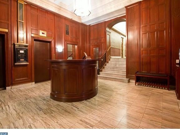 3rd image of 250 S 13th St APT 3G