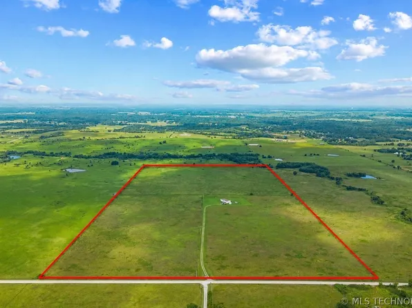 24383 N 4040th Rd, Bartlesville, OK 74006
