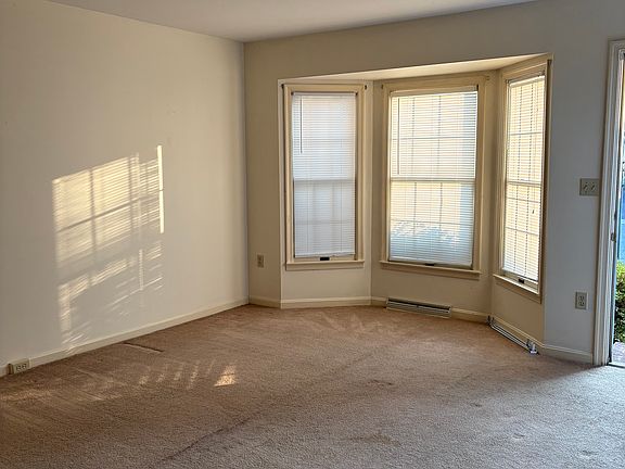 Living Room-Carpet to be replaced with luxury vinyl