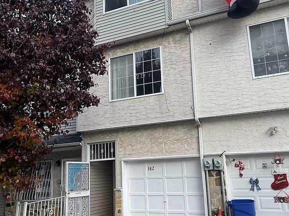 2nd image of 380 Skyline Dr
