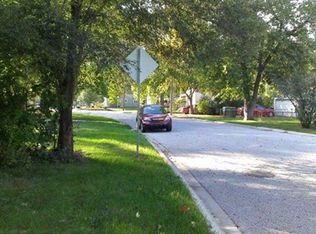 2144 Washington Cir, Munster, IN 46321