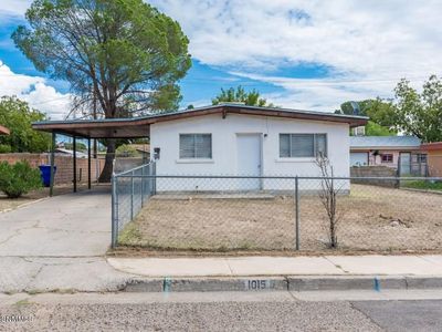 1015 Laurel St, Las Cruces, NM, 88001