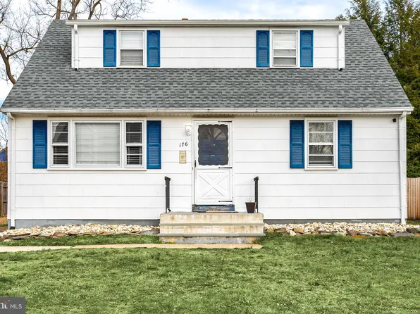 176 McAdoo Ave, Hamilton, NJ 08619
