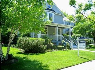 1602 Main St, Evanston, IL 60202