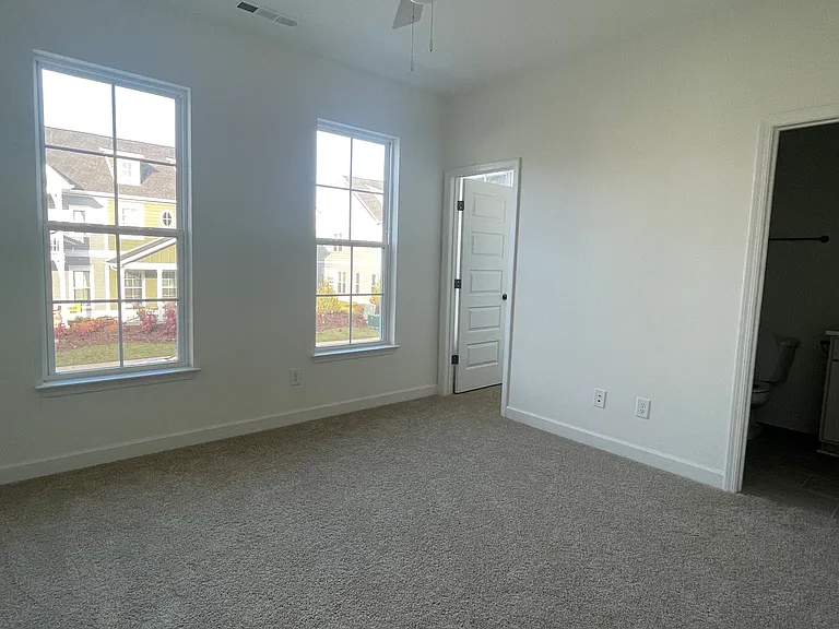153 Bess Blvd — Photo 17