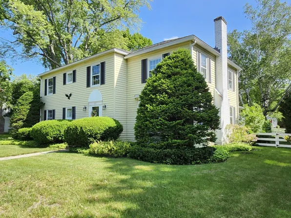 377 Pomeroy Ave, Pittsfield, MA 01201