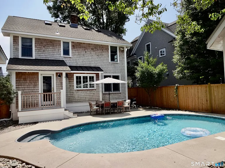 84 Sherman Ct — Photo 38