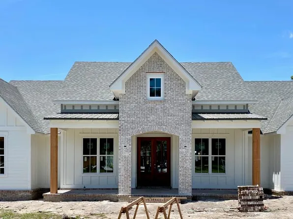 7231 Creek Ridge Rd, Hahira, GA 31632