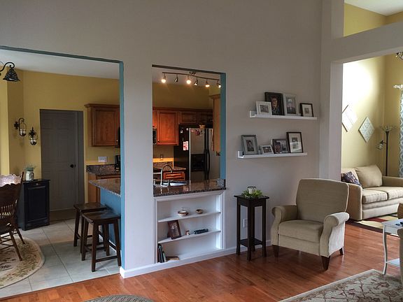 4th image of 560 Markwood Dr