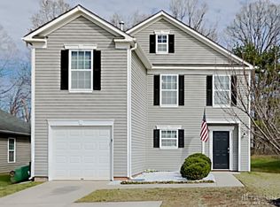 855 Bitting Hall Cir, Rural Hall, NC 27045