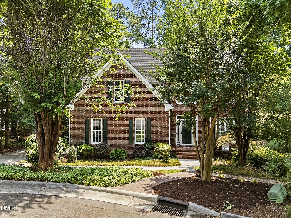 1st image of 103 Parkgrove Ct
