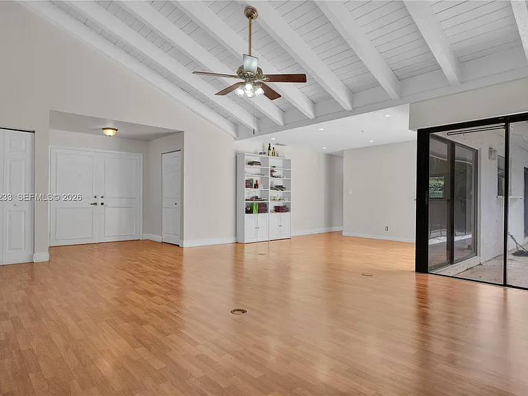 4102 N 51st Ave — Photo 15