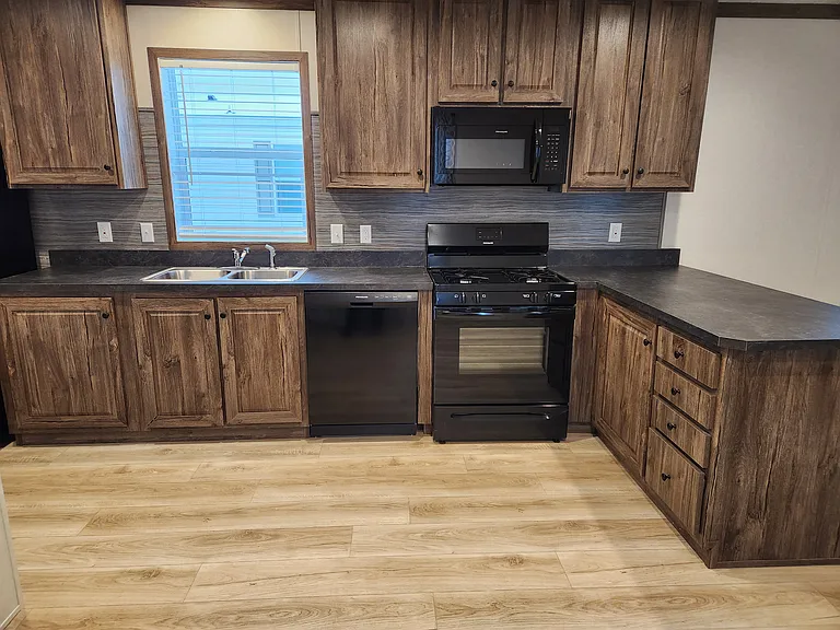 191 Colorado St #191 — Photo 1