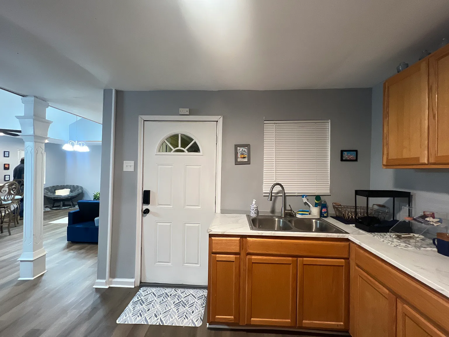 2 bed, 1000 sqft, $1,500 — Photo 2