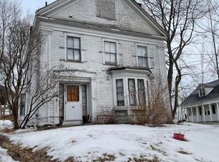 25 Surry Rd, Ellsworth, ME 04605