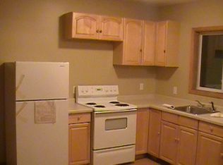 906 Fremont Ave, Saint Paul, MN 55106