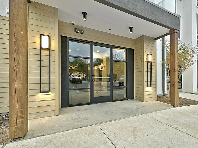 4801 Springdale Rd #1301 — Photo 29