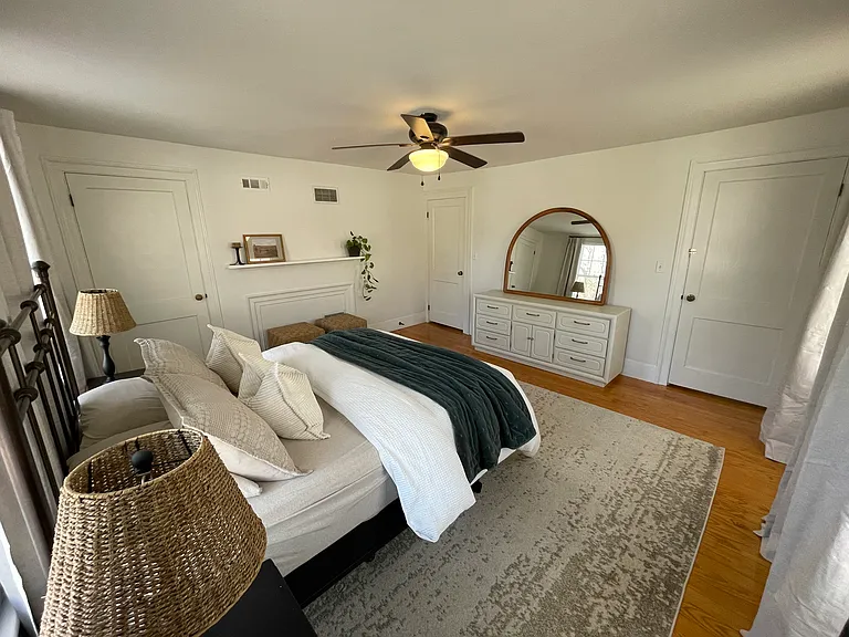 Room for rent.
