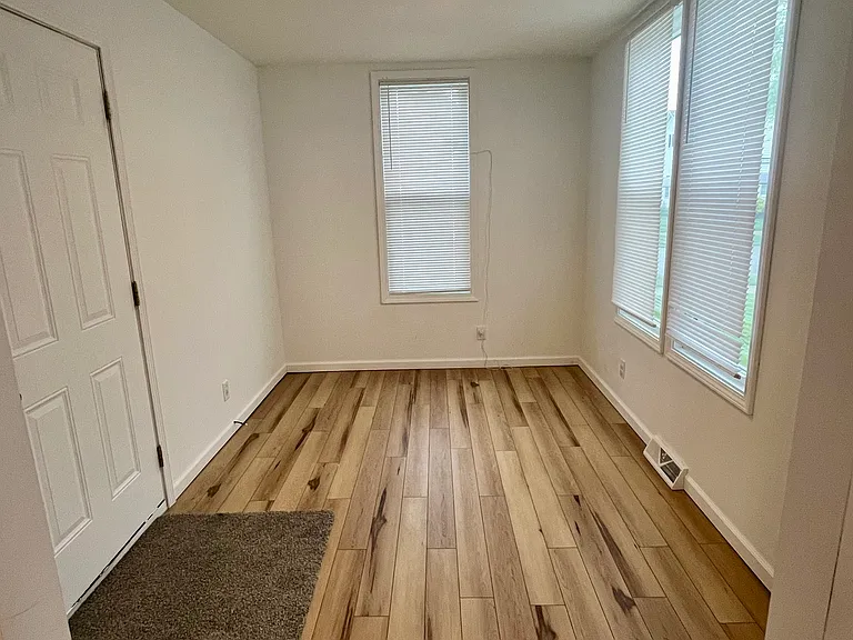 1207 Garrison St — Photo 2