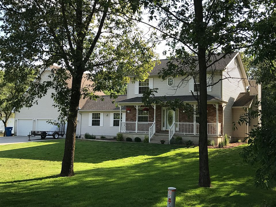 2nd image of 11054 Quail Run Dr W