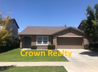 2240 Dandelion Ave, Tulare, CA 93274