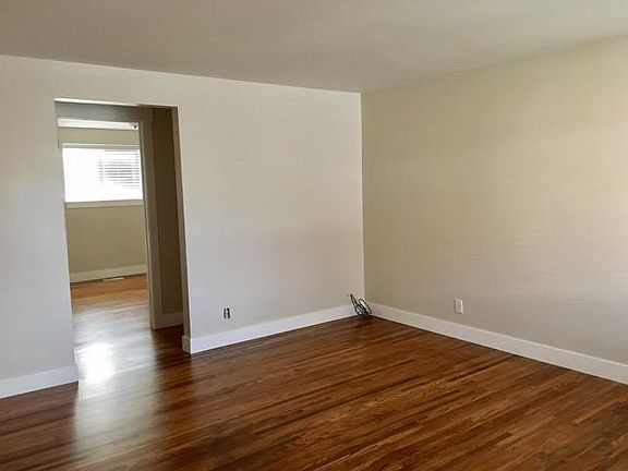 2nd image of 422 E Emerson Ave APT 2