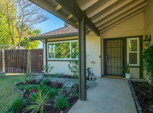 8456 Hedera Ct, Orangevale, CA 95662