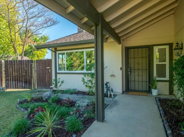 8456 Hedera Ct, Orangevale, CA 95662