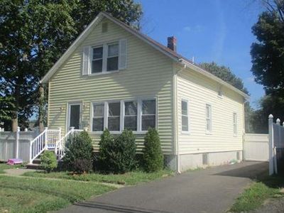 34 Washington St, South Bound Brook, NJ, 08880