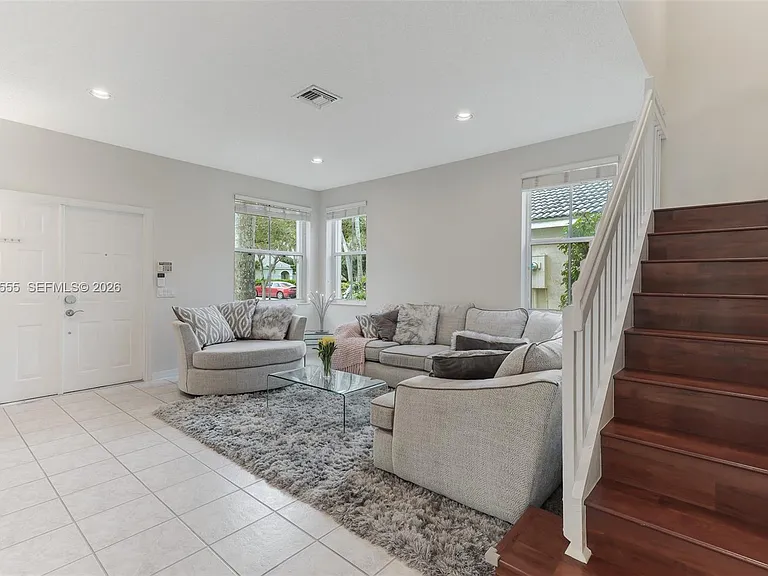 630 Vista Meadows Dr #0 — Photo 6