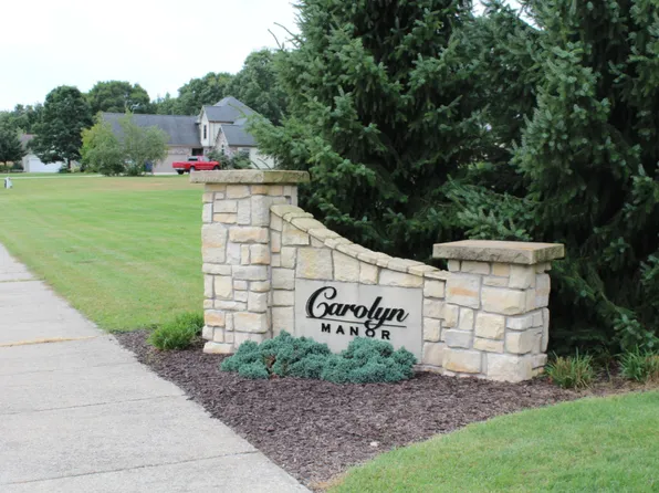 1676 Carolyn Dr, Benton Harbor, MI 49022