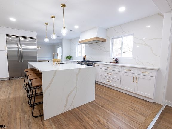 5th image of 13 Sycamore Way