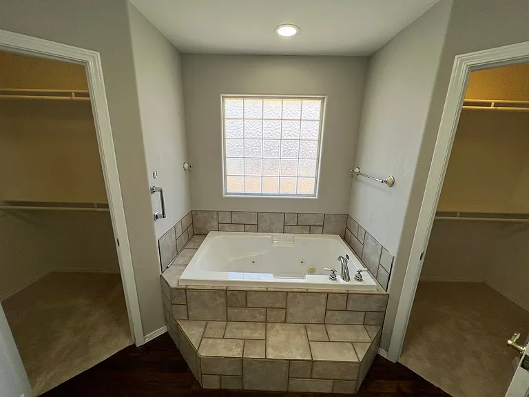 323 Camino Real — Photo 28