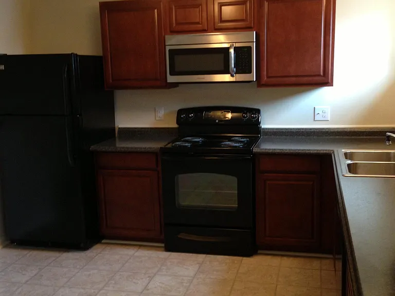 129 E State St #2 — Photo 1