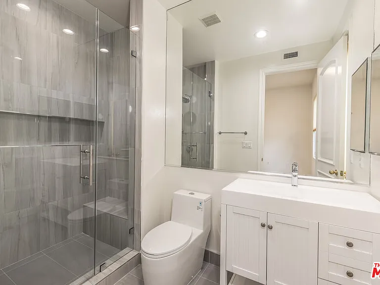 3791 Winford Dr — Photo 17