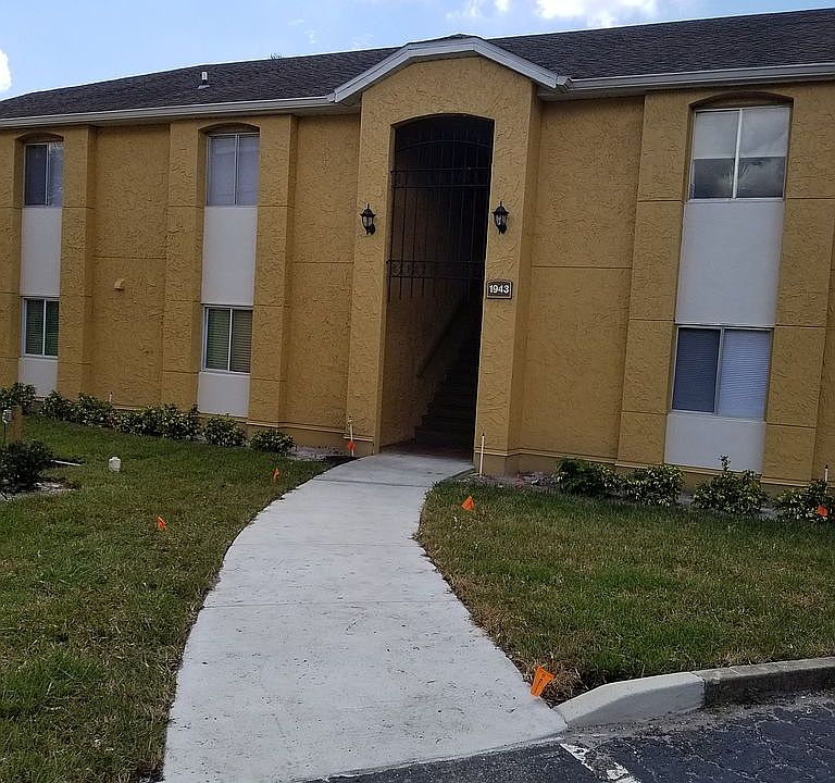 1st image of 1943 Toucan Way Unit 212